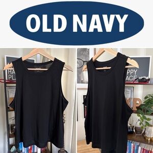 Old Navy Women’s Active UltraLite Go Dry Black Tank Size L